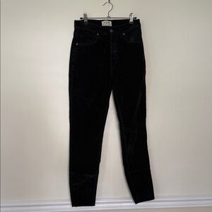 Free people black velvet soft jeans with button closure